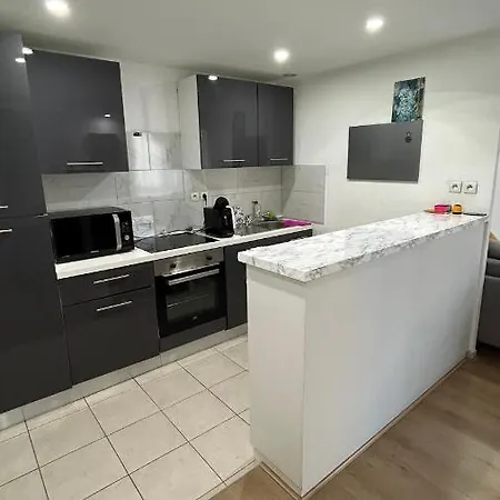 Jolie T3 Avec Parking * تولوز